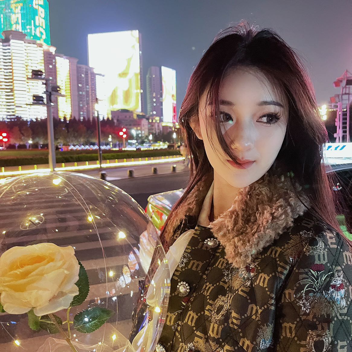 网红美女主播大秀_在线主播大秀视频- 美女主播_视频主播-嗨秀娱乐-